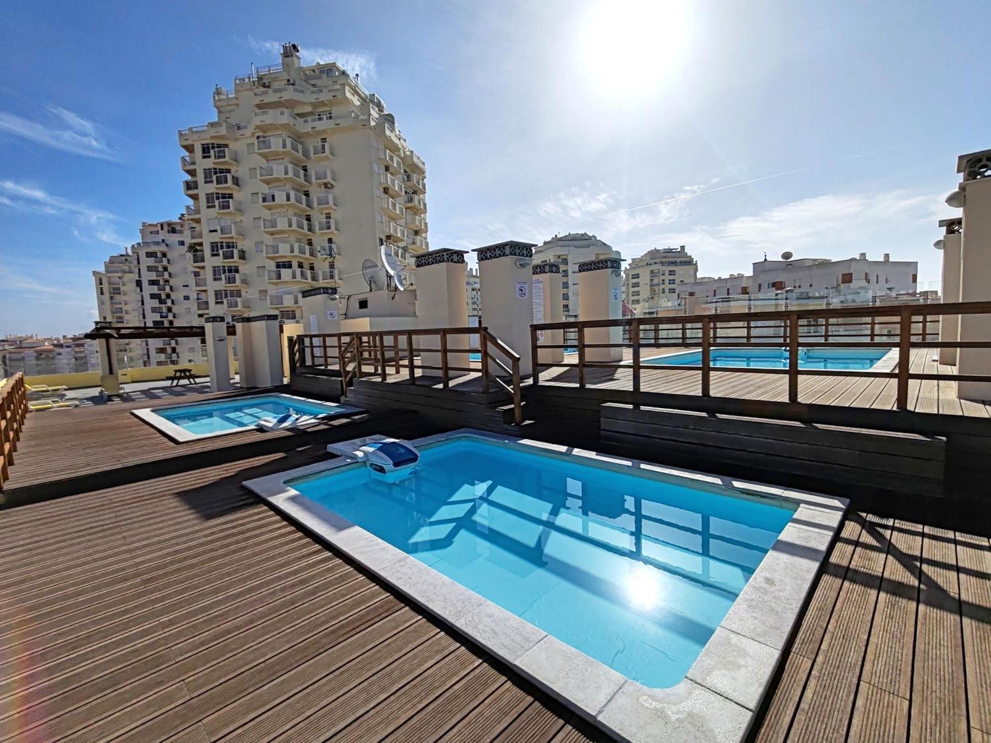 1B Terrace B - Casas & Papeis Apartment อาร์มาซอง เด เปรา ภายนอก รูปภาพ